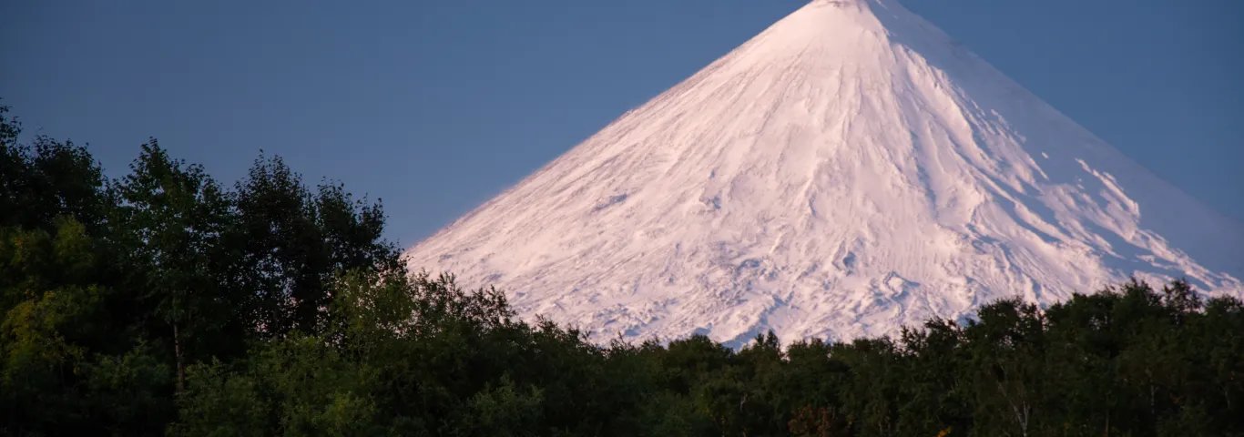 Tectonic Activity in Russia’s Far East Coincides with Historic Volcanic Eruption