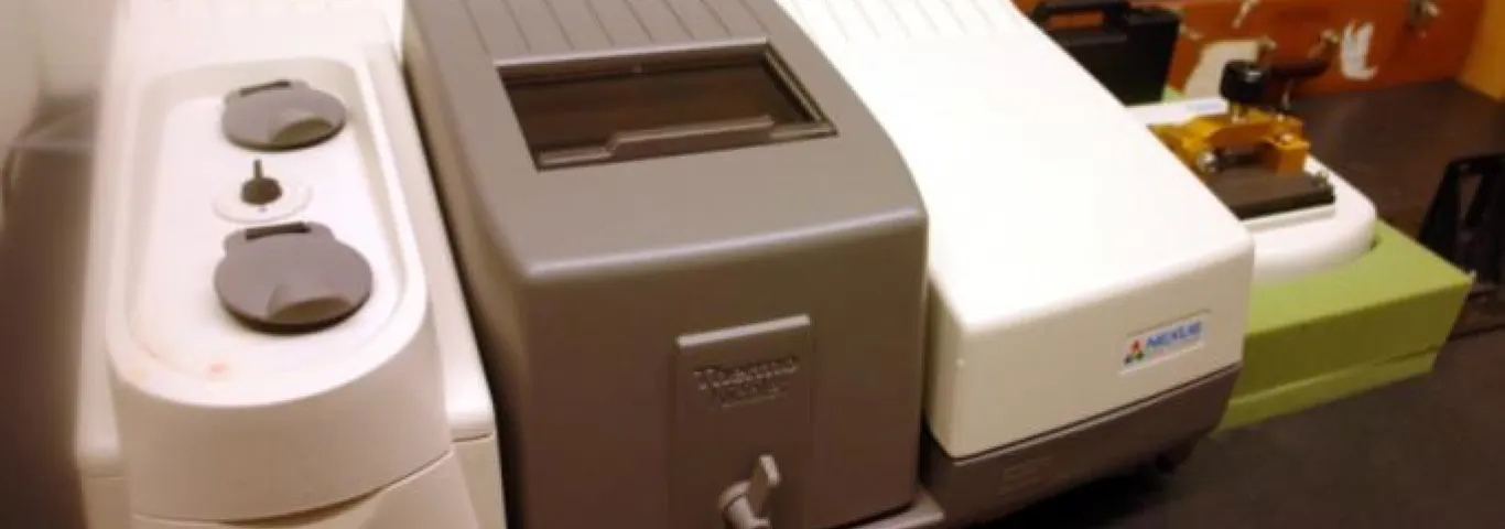 Infrared spectrometer 