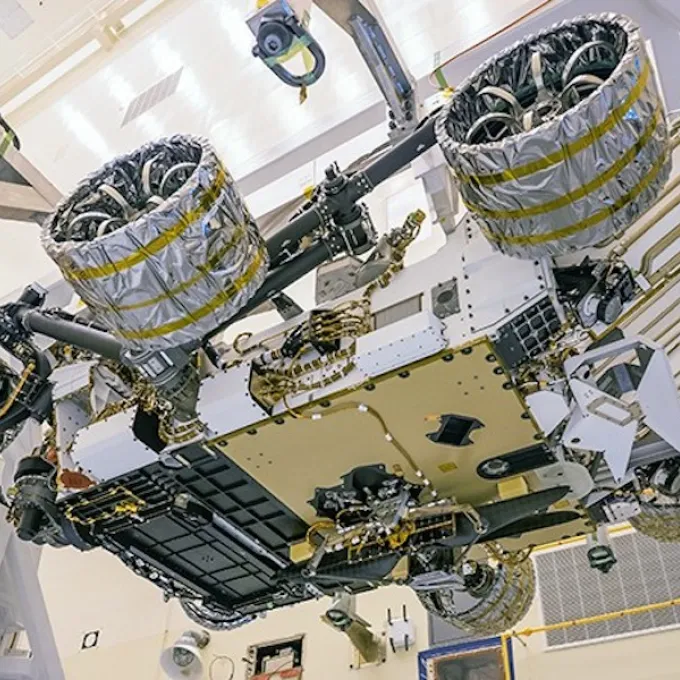 The Perseverance rover carries a solar-powered helicopter attached to its belly. Credit: NASA/JPL-Caltech