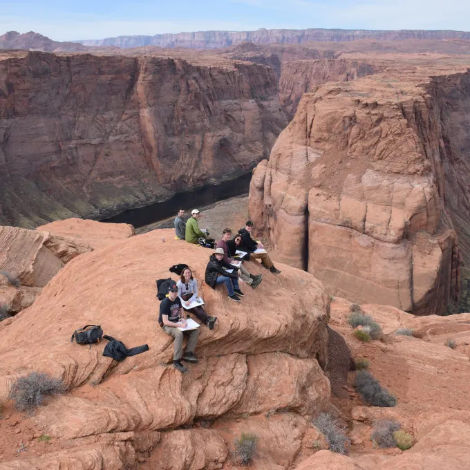 Students working on their maps at Horseshoe Bend, AZ. Photo credit: Phil Skemer