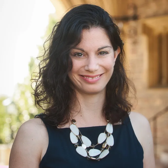 ​Jennifer R. Smith